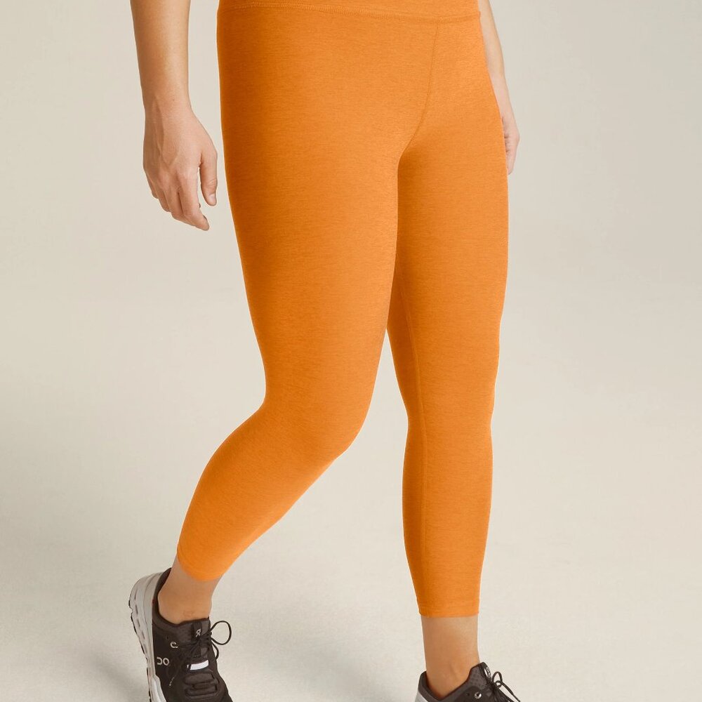 Spacedye Walk And Talk High Waisted Capri Legging - Mellow Apricot Heather